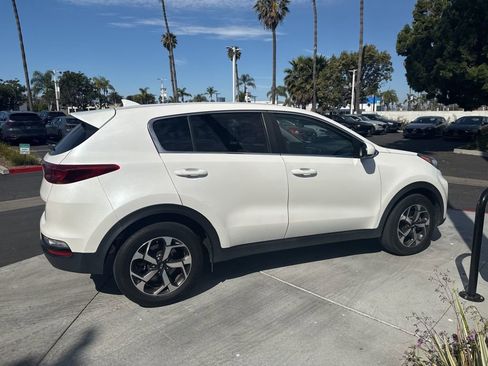 Used 2022 Kia Sportage LX image 22
