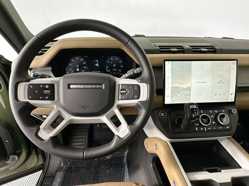 New 2026 Land Rover Defender 110 X-Dynamic SE AWD/4WD image 11