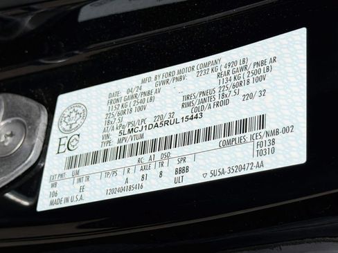 Used 2024 Lincoln Corsair AWD image 33