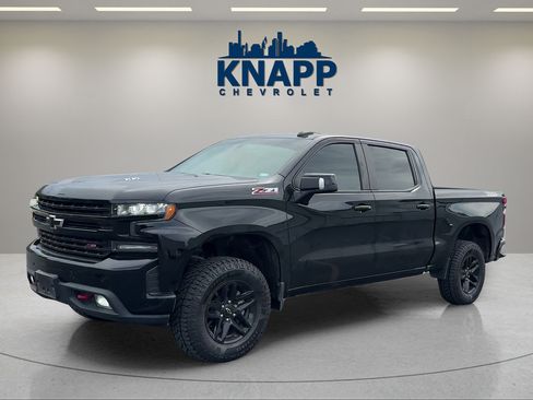 Used 2021 Chevrolet Silverado 1500 LT Trail Boss w/ Convenience Package II AWD/4WD image 1