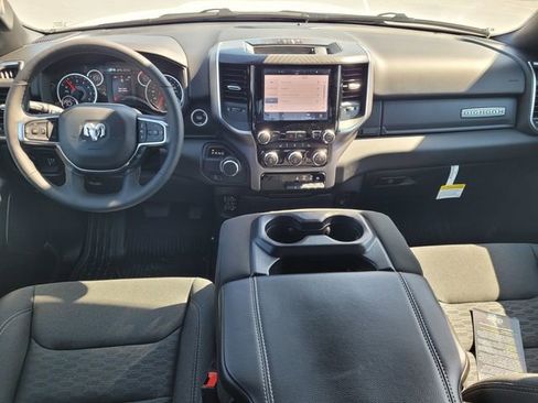New 2026 RAM 1500 2WD Crew Cab image 7