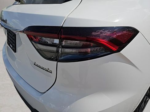 New 2024 Maserati Levante Modena Ultima image 10
