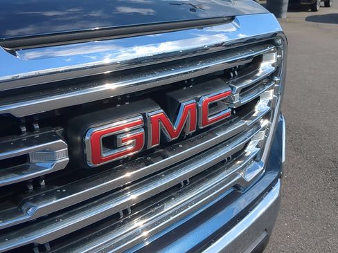 Certified 2021 GMC Sierra 1500 SLT w/ X31 Off-Road Package AWD/4WD image 28
