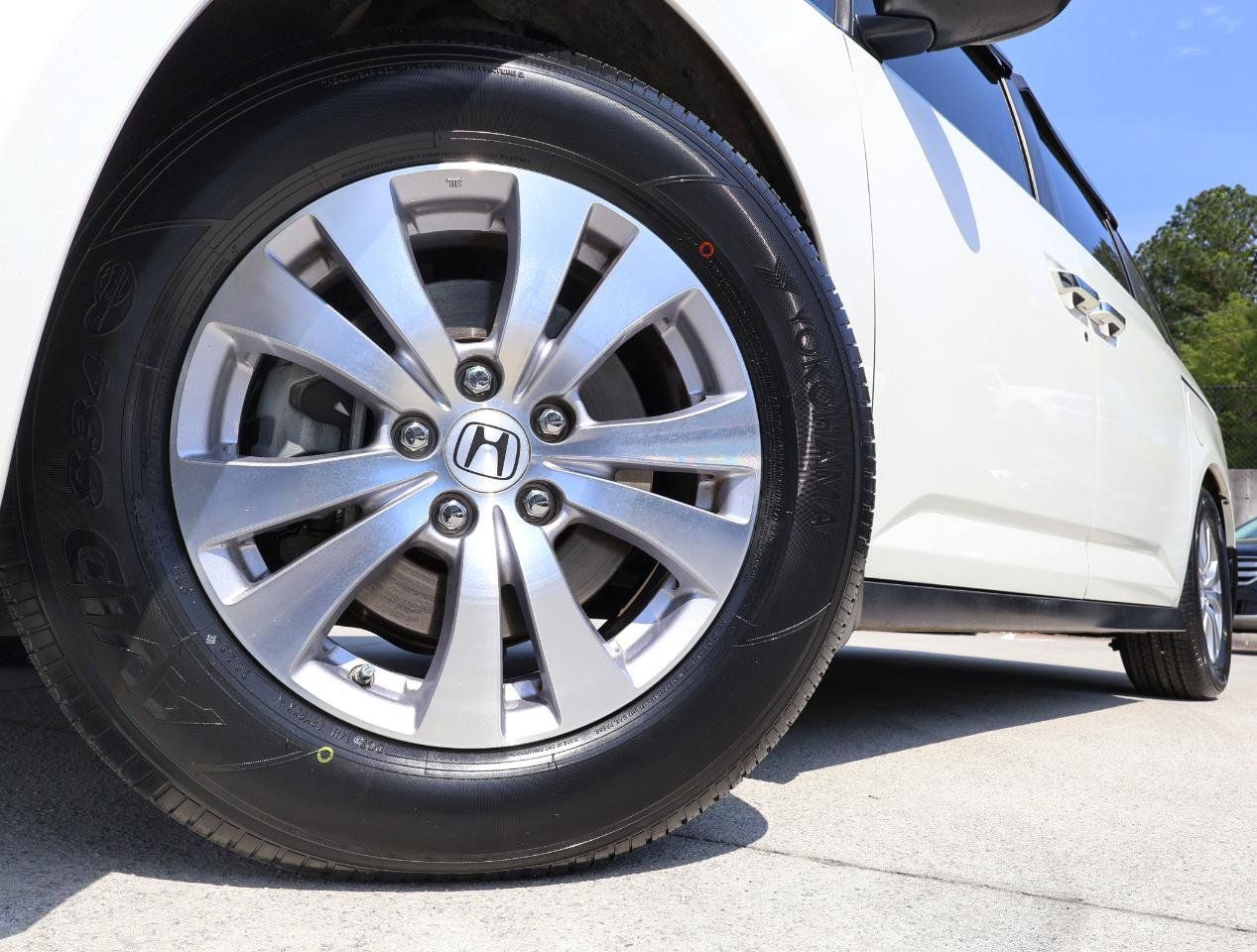 Used 2015 Honda Odyssey EX-L image 25
