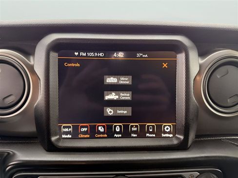 Used 2023 Jeep Gladiator Sport AWD/4WD image 29