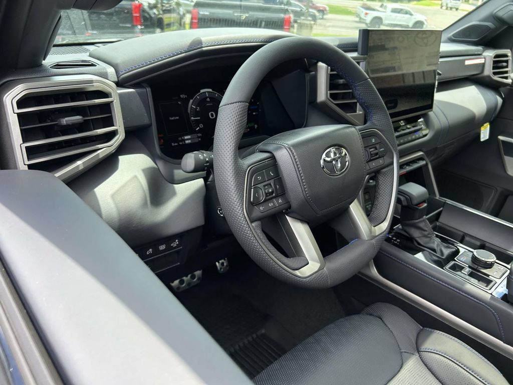 New 2026 Toyota Tundra Platinum w/ TRD Off-Road Package AWD/4WD image 15