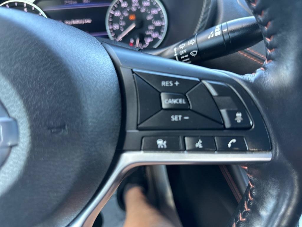 Used 2021 Nissan Sentra SR w/ SR Premium Package FWD image 31