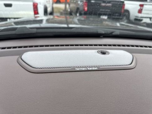 Used 2026 RAM 1500 Laramie AWD/4WD image 45