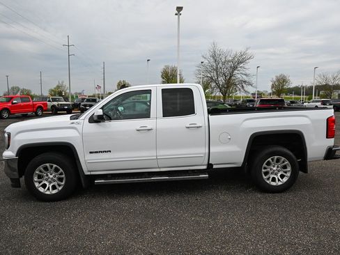 Used 2017 GMC Sierra 1500 SLE w/ Suspension Package, Off-Road AWD/4WD image 8