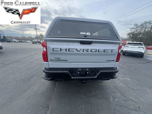Used 2024 Chevrolet Silverado 1500 Custom Trail Boss w/ Dark Appearance Package image 37