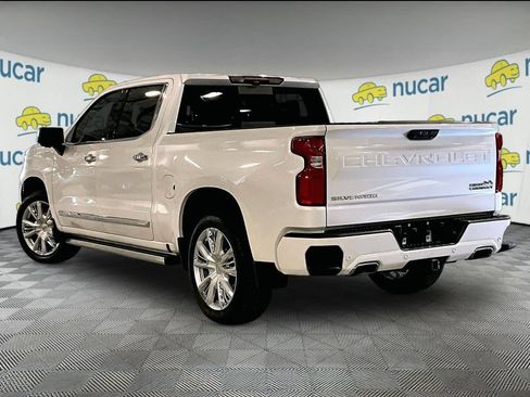 Used 2024 Chevrolet Silverado 1500 High Country AWD/4WD image 4