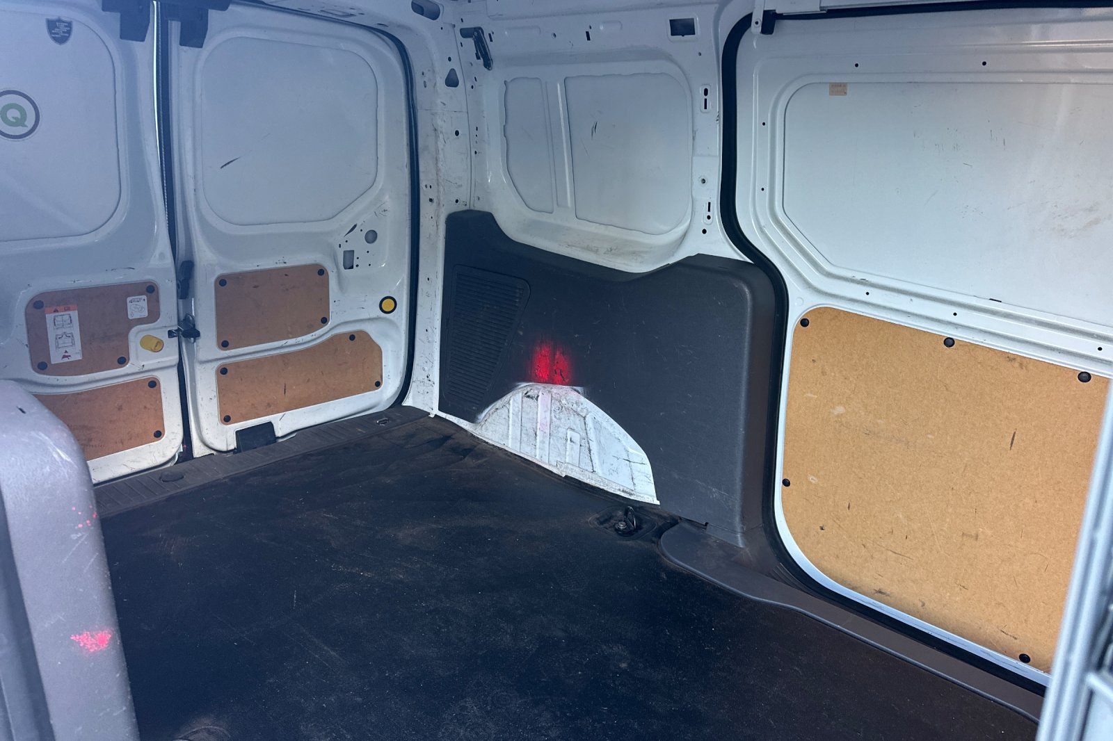Used 2020 Ford Transit Connect XL FWD image 12