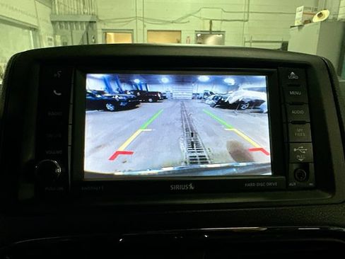 Used 2016 Dodge Grand Caravan R/T w/ Driver Convenience Group FWD image 14