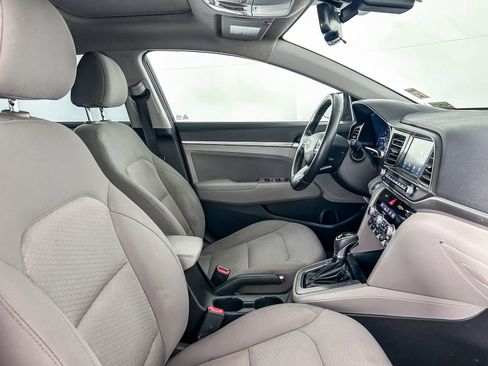 Used 2019 Hyundai Elantra Value Edition image 21