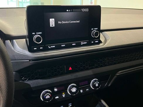 Used 2023 Honda Accord LX image 23