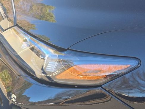 Used 2023 Toyota Camry SE image 42