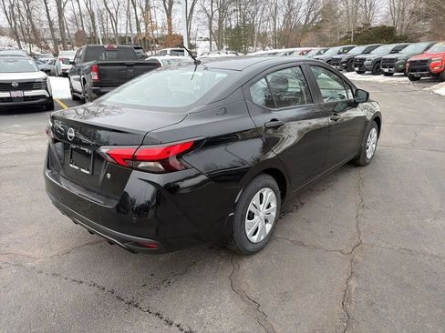 Used 2025 Nissan Versa S w/ Trunk Package FWD image 9