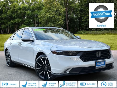Used 2025 Honda Accord Touring image 1