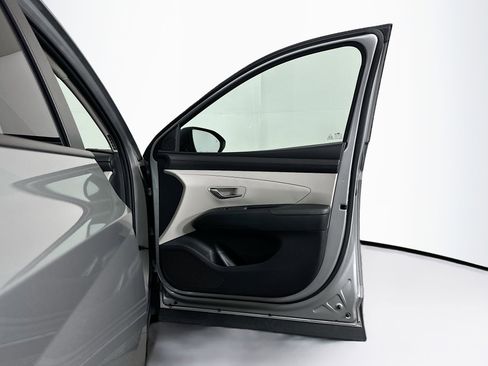 Used 2025 Hyundai Tucson SEL image 32