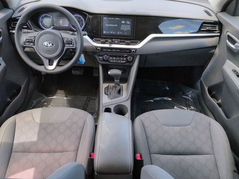 Used 2020 Kia Niro LX FWD image 15