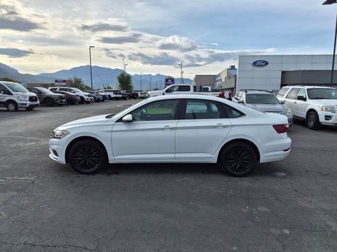 Used 2020 Volkswagen Jetta S w/ Driver Assistance Package FWD image 9