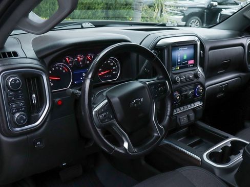 Used 2021 Chevrolet Silverado 1500 LT Trail Boss image 20