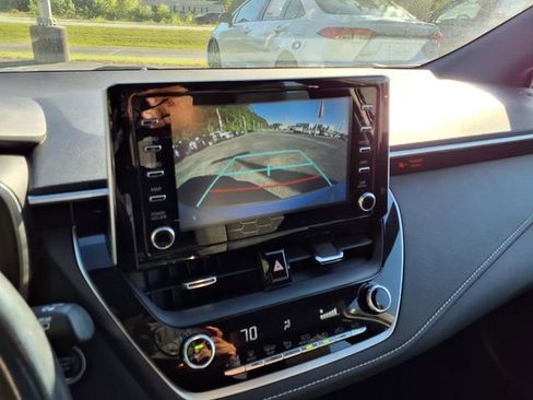Used 2019 Toyota Corolla SE FWD image 17