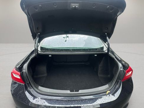 Used 2023 Chevrolet Malibu LT image 19