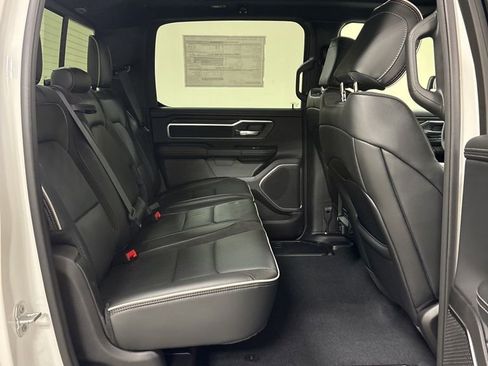 New 2026 RAM 1500 Laramie AWD/4WD image 33