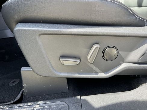 New 2026 Ford Bronco Outer Banks image 14