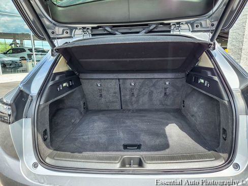 Used 2023 Buick Envision Avenir FWD image 18