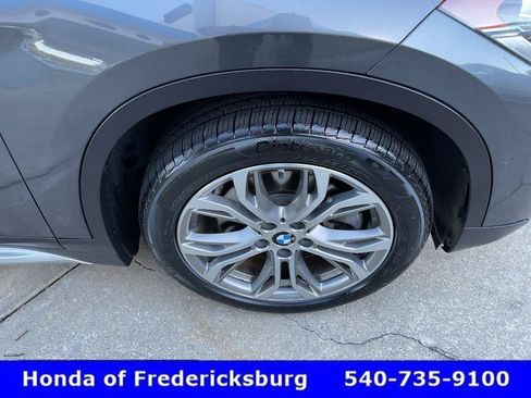 Used 2017 BMW X1 xDrive28i AWD/4WD image 12
