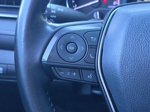 Used 2019 Toyota Camry SE w/ Carpet Mat Package FWD image 33