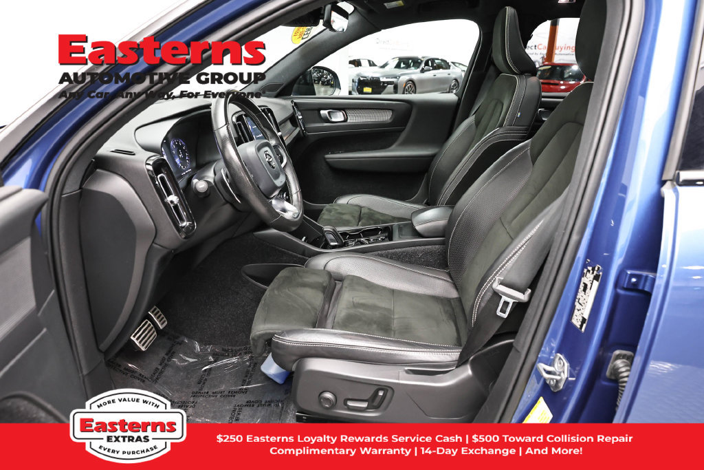 Used 2020 Volvo XC40 T5 R-Design AWD/4WD image 15