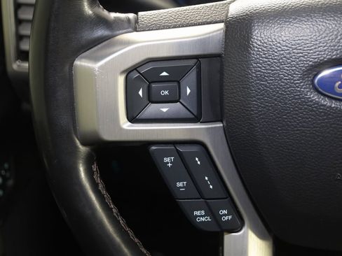 Used 2021 Ford F250 Platinum w/ Tremor Off-Road Package image 39