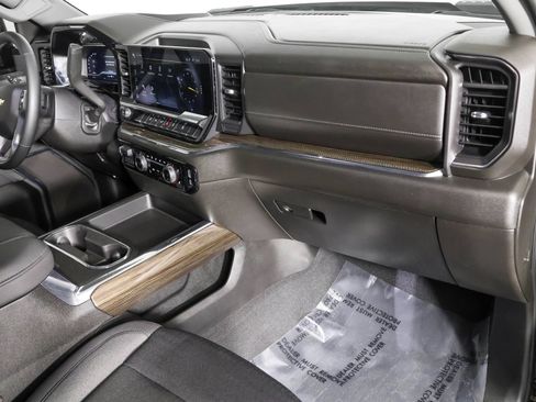 Used 2024 Chevrolet Silverado 2500 LT w/ All Star Edition AWD/4WD image 42