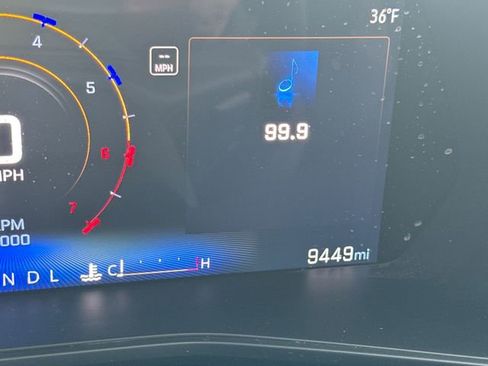 Certified 2024 Chevrolet Colorado W/T image 11