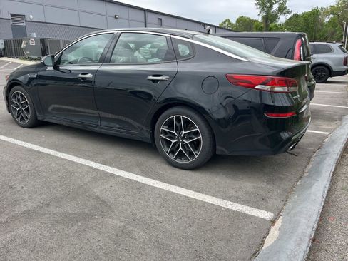 Used 2020 Kia Optima SE image 3