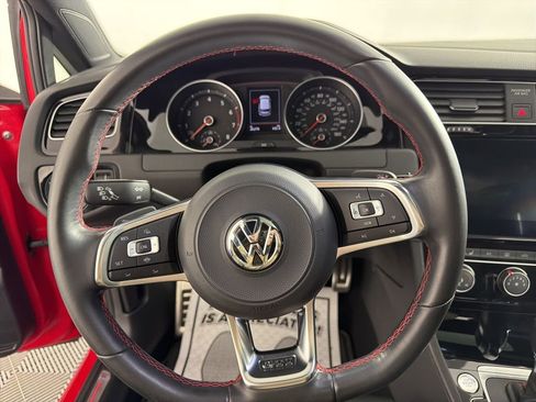 Used 2021 Volkswagen GTI SE image 19