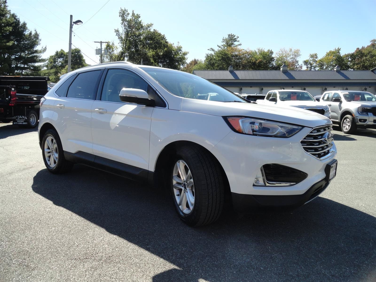 Used 2020 Ford Edge SEL AWD/4WD image 3