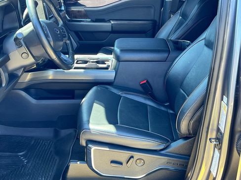 Used 2023 Ford F250 Lariat w/ Lariat Ultimate Package AWD/4WD image 24