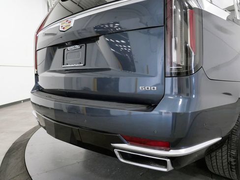 Used 2021 Cadillac Escalade Premium Luxury w/ Driver Assist Tech Package AWD/4WD image 40