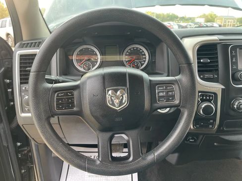 Used 2014 RAM 1500 Classic SLT image 15