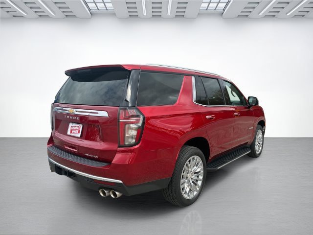 Used 2023 Chevrolet Tahoe Premier w/ Premium Package 2 AWD/4WD image 4