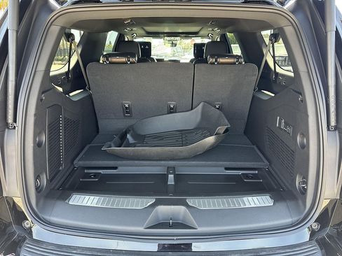 New 2026 GMC Yukon XL Denali Ultimate AWD/4WD image 28