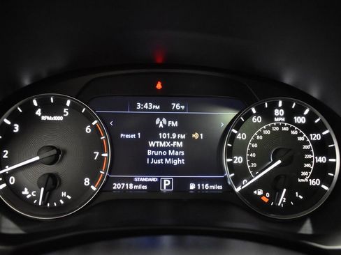 Used 2022 INFINITI QX50 Luxe w/ Appearance Package AWD/4WD image 30