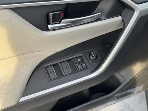 New 2025 Toyota RAV4 XLE image 18