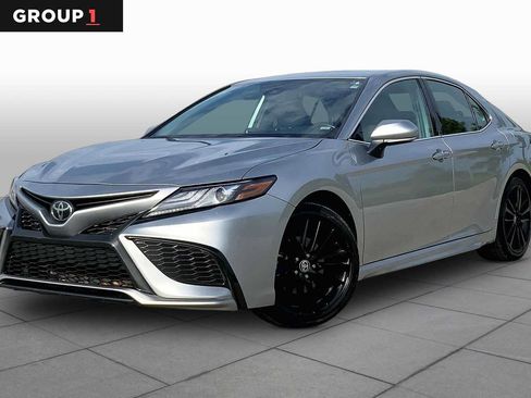 Used 2024 Toyota Camry XSE FWD image 1