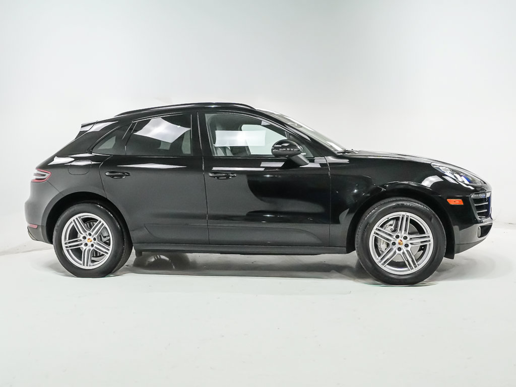 Used 2017 Porsche Macan S AWD/4WD image 9