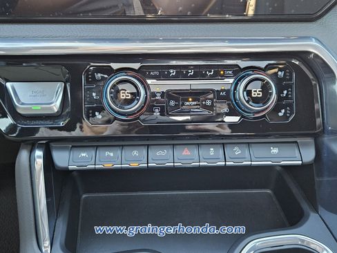 Used 2023 GMC Sierra 1500 Denali w/ Technology Package image 17